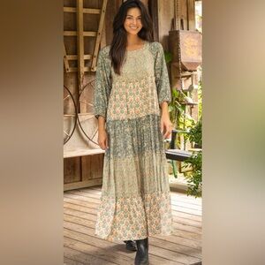 NATURAL LIFE Green and Cream Maxi Dress